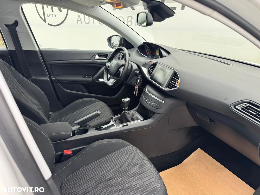 Peugeot 308 BlueHDi FAP 100 Stop & Start Active - 9