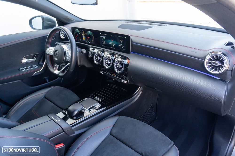 Mercedes-Benz CLA 180 7G-DCT AMG Line - 28