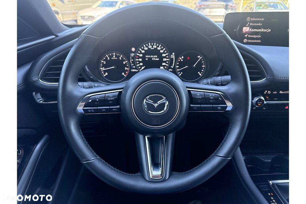 Mazda 3 - 10