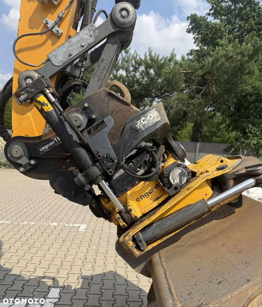 Liebherr A914 Compact - 3