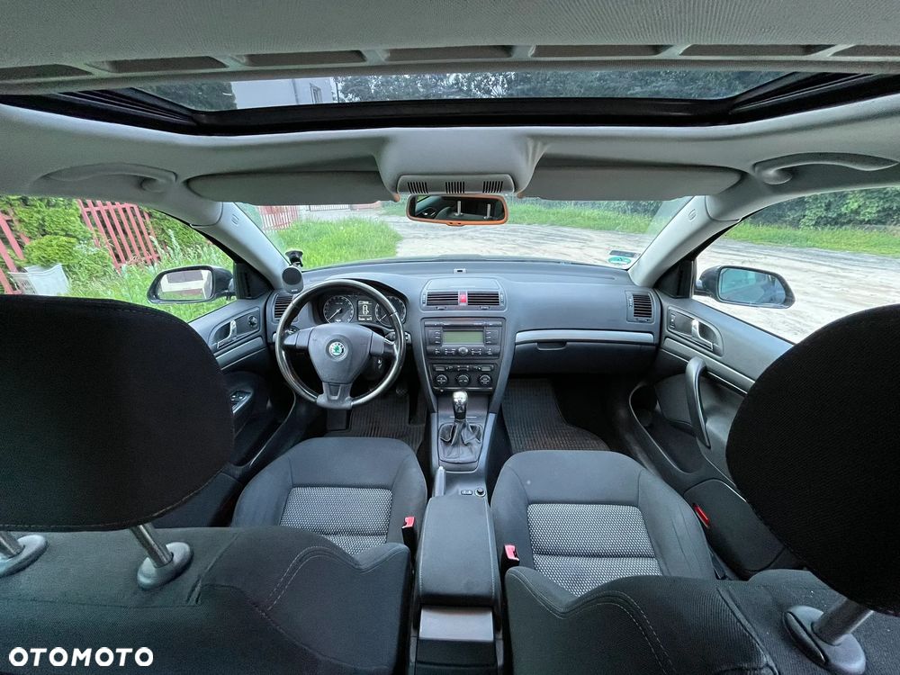 Skoda Octavia 1.8 TSI Ambiente - 15