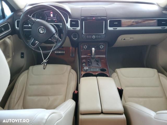 Volkswagen Touareg - 9