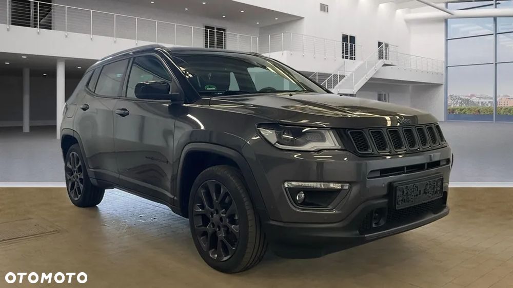 Jeep Compass 1.3 T4 PHEV 4xe Longitude S&S - 1