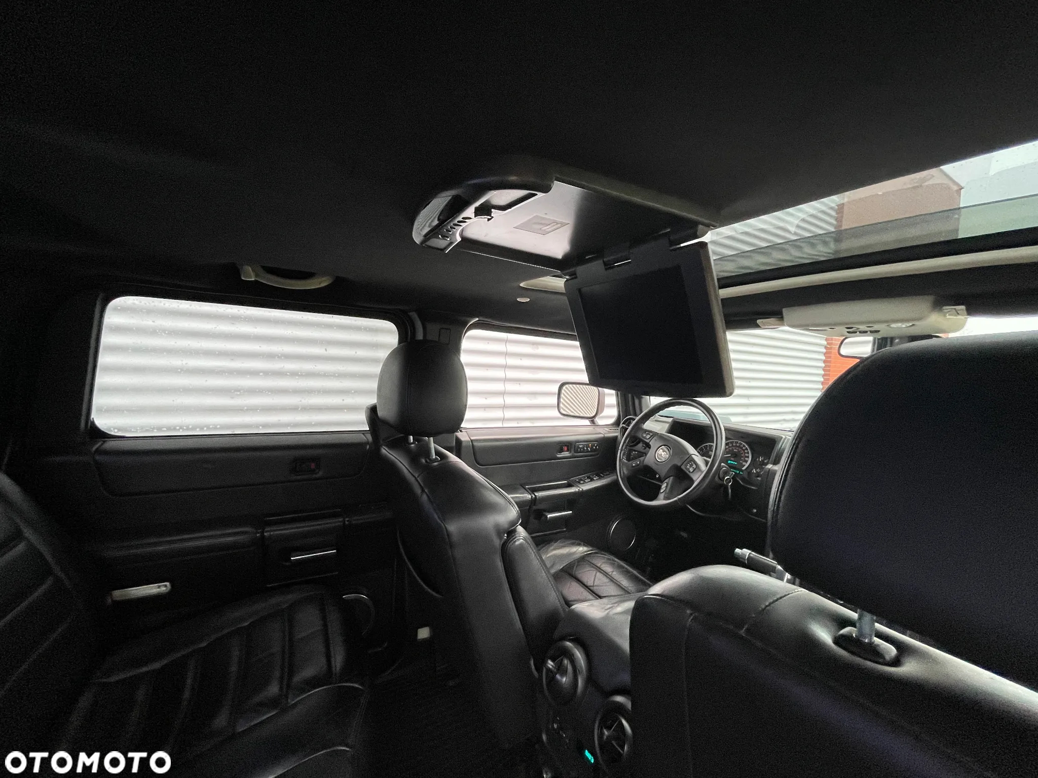 Hummer H2 6.0 V8 - 31