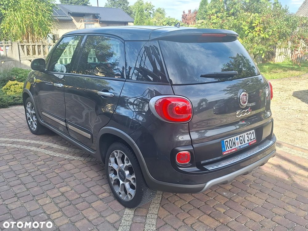 Fiat 500L 1.4 T-Jet 16V Urban Edition - 4