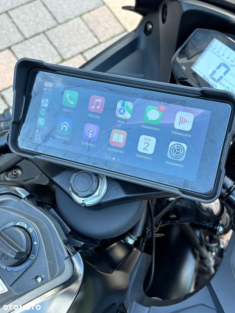 Suzuki GSX-R - 11