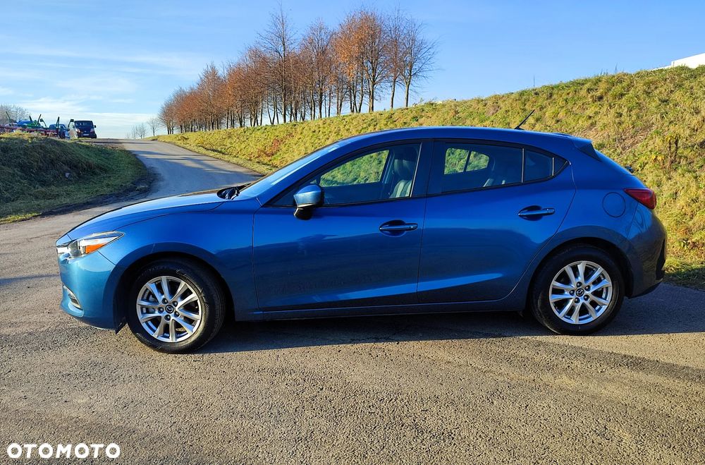 Mazda 3 - 9