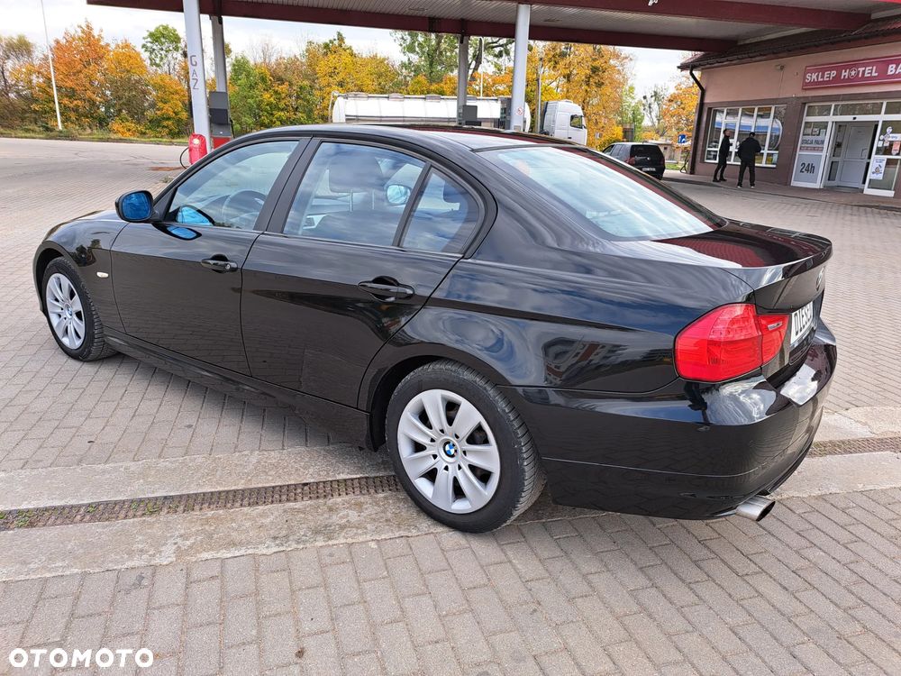 BMW Seria 3 - 13