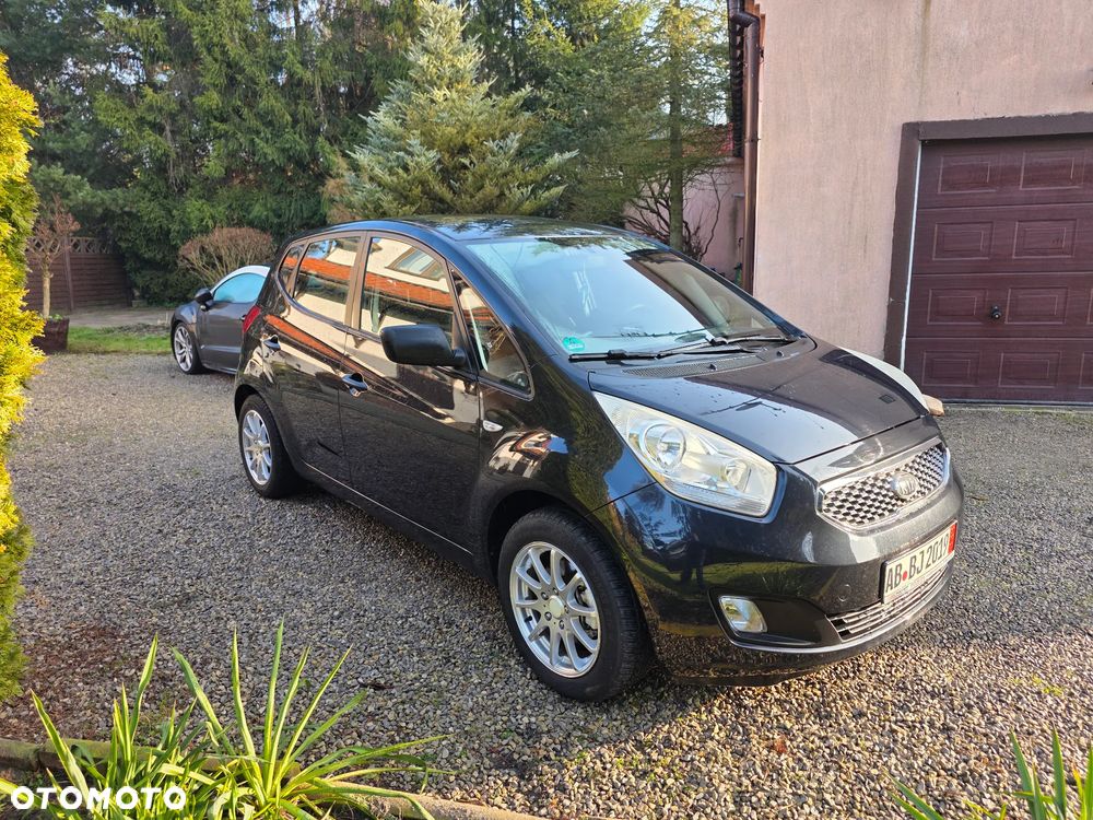 Kia Venga 1.4 CVVT Dream-Team Edition - 2