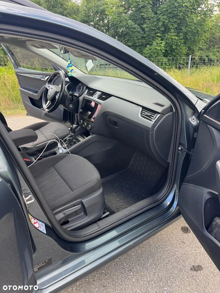 Skoda Octavia 1.5 TSI GPF ACT Style DSG - 8