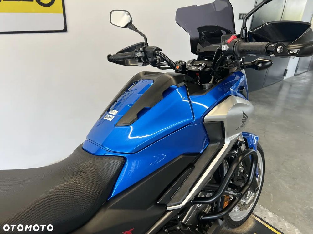 Honda NC - 29