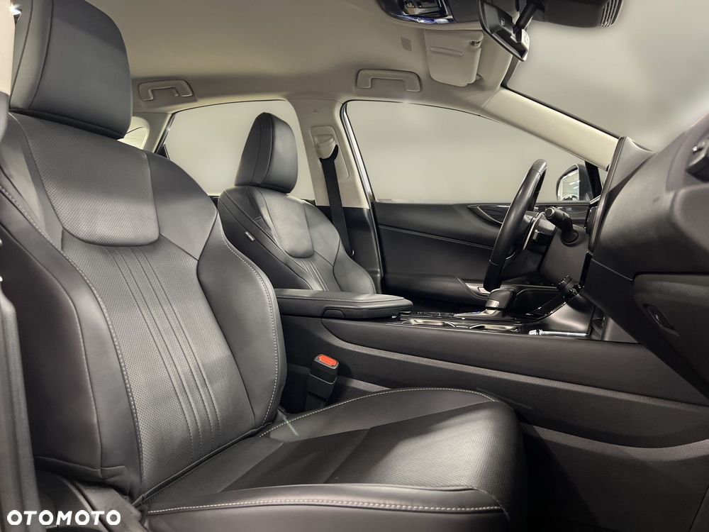 Lexus NX 350h Business AWD - 12