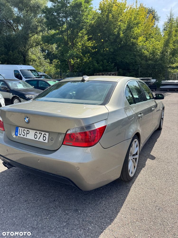 BMW Seria 5 - 11