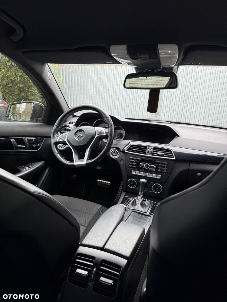 Mercedes-Benz Klasa C - 24