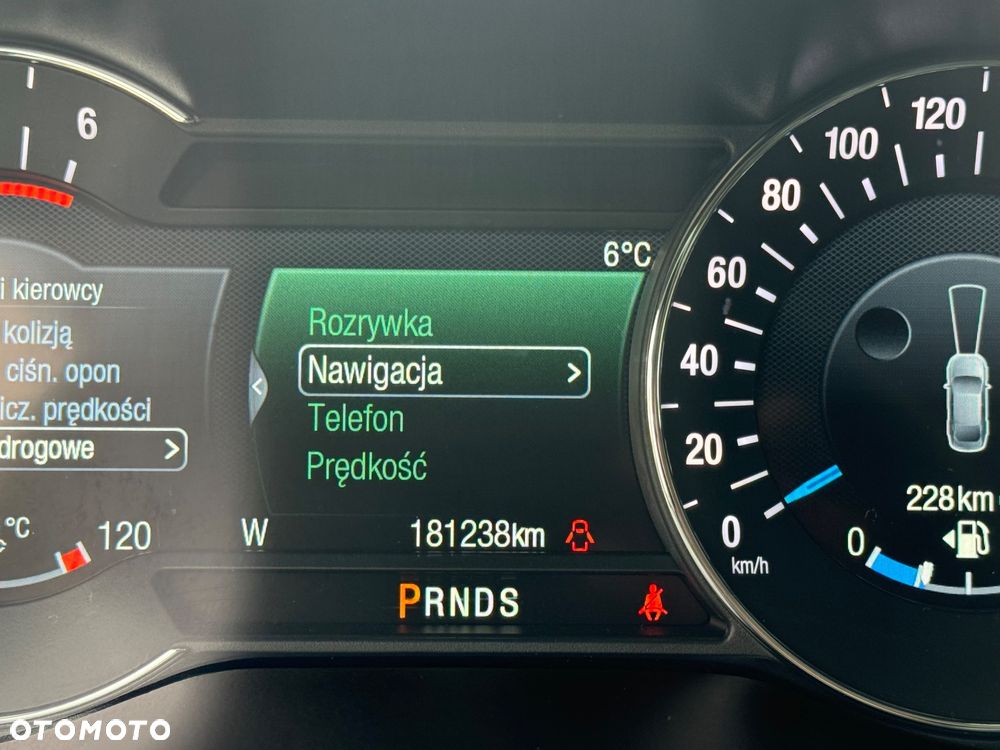 Ford S-Max 2.0 EcoBlue Titanium - 23