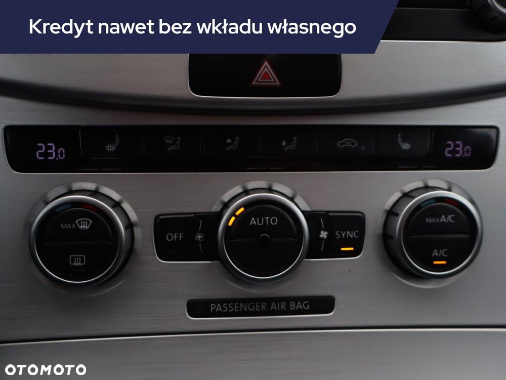 Volkswagen Passat Variant - 15