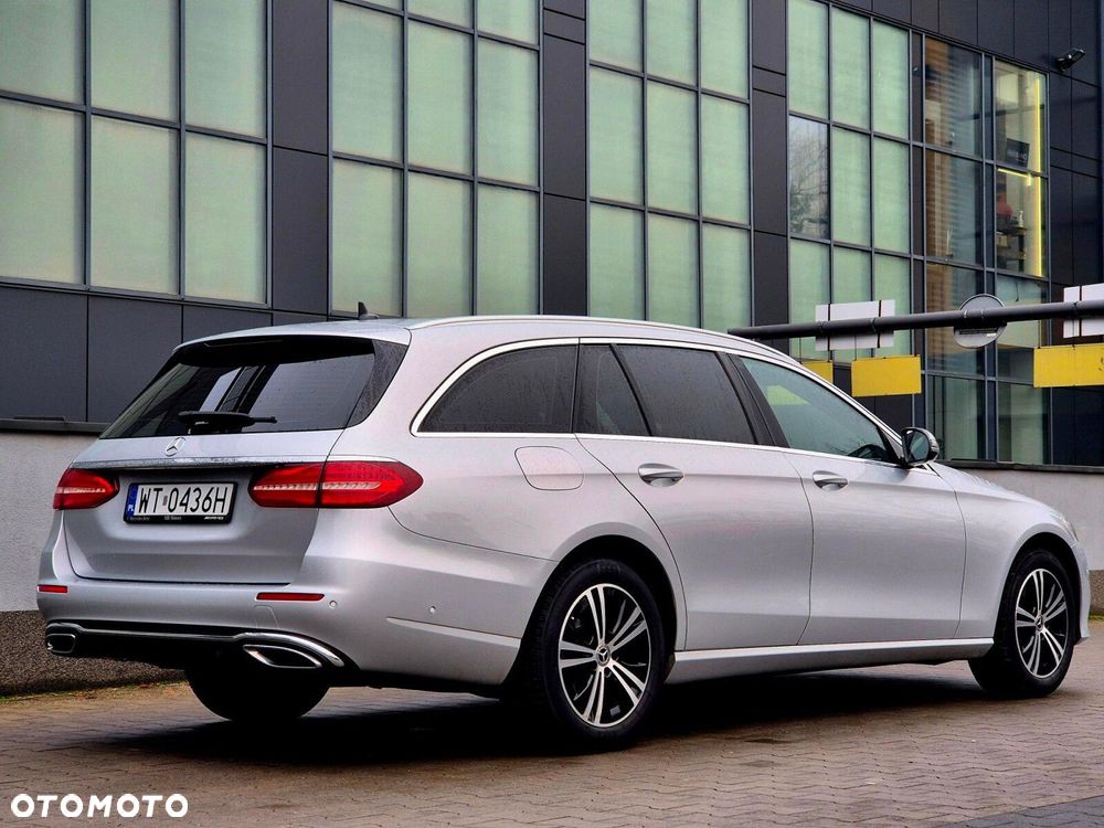 Mercedes-Benz Klasa E - 17