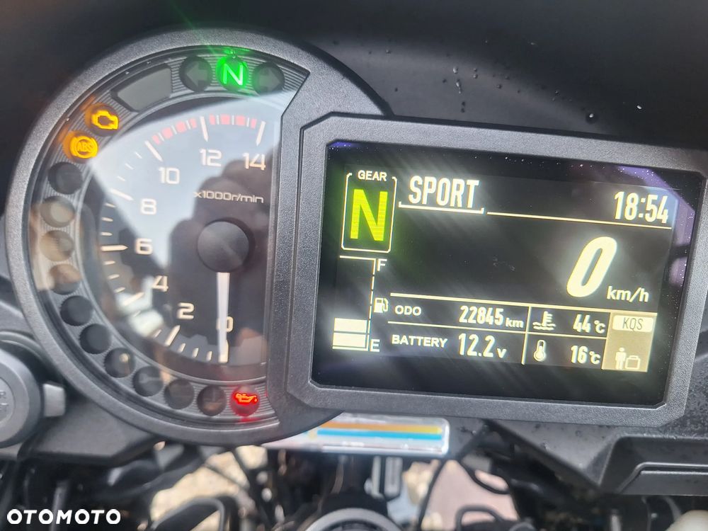 Kawasaki Versys 1000 - 16