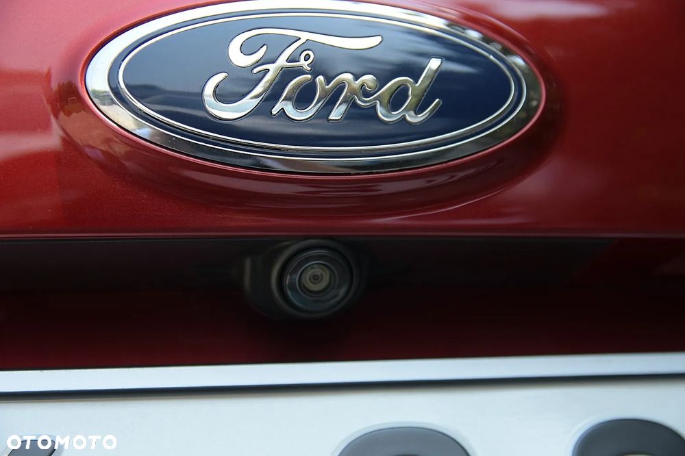 Ford Kuga 2.0 TDCi 4x4 Titanium - 18