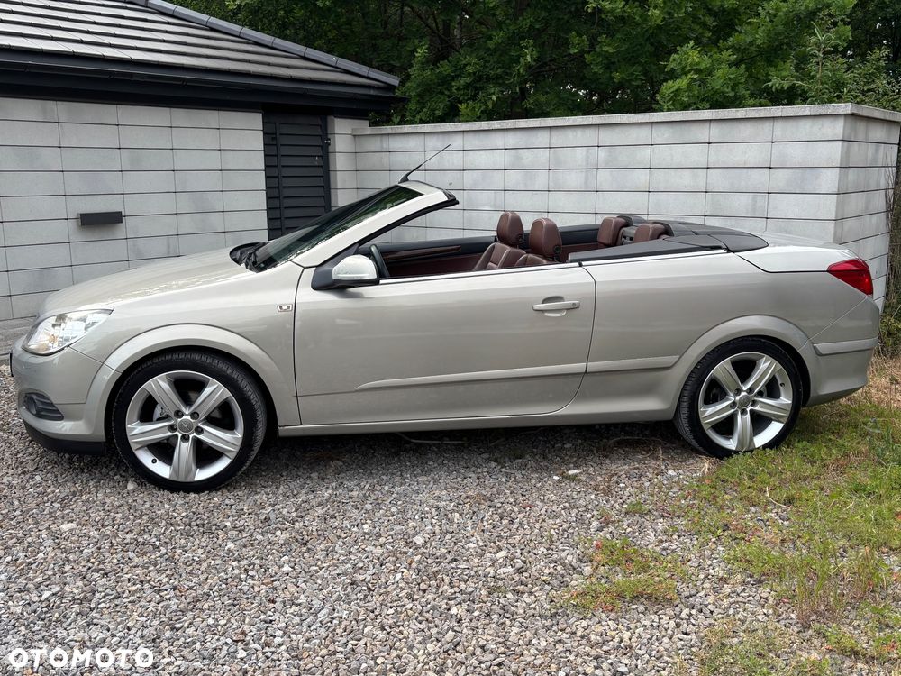 Opel Astra 1.8 Cosmo - 2
