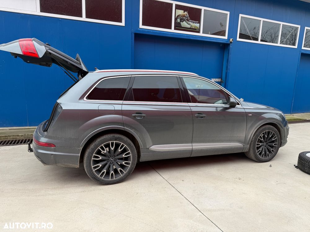 Audi Q7 3.0 TDI Quattro Tiptronic - 12