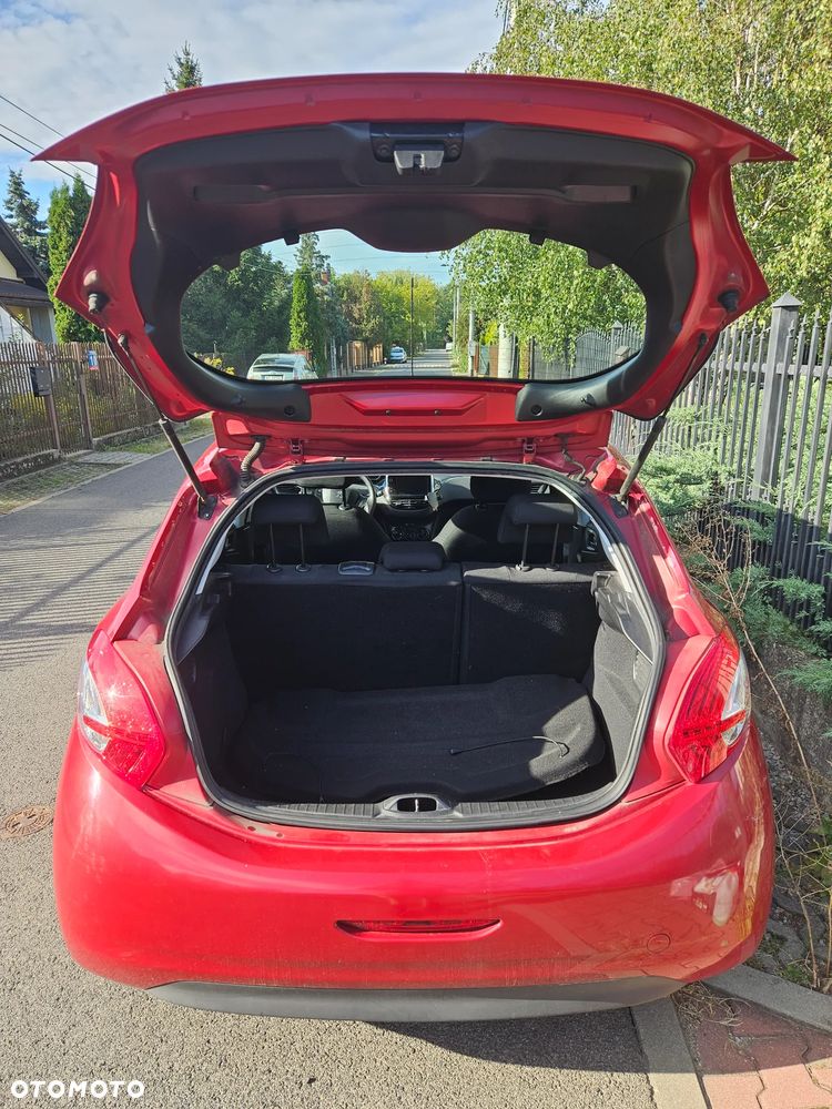 Peugeot 208 1.2 PureTech Active - 6