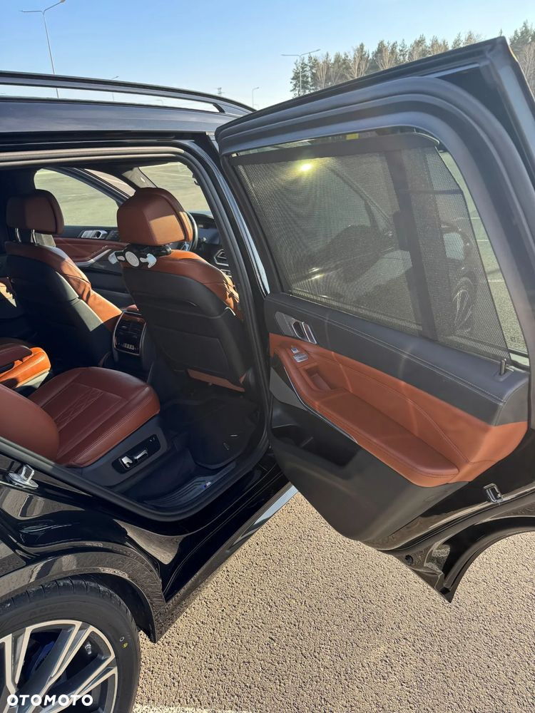BMW X7 M50i sport - 6