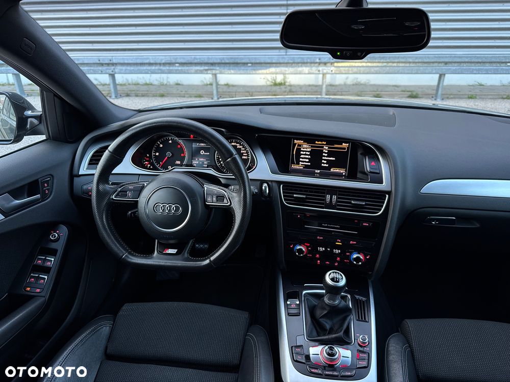 Audi A4 Avant 2.0 TDI DPF S line Sportpaket - 35