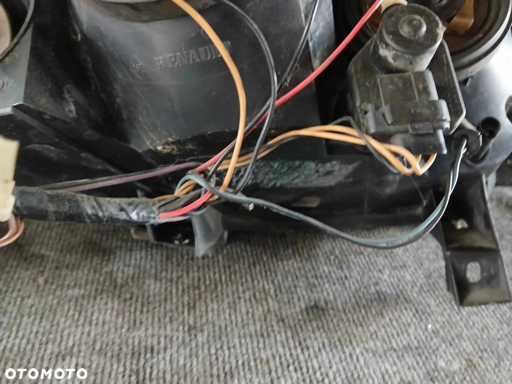 Renault Thalia Lampa przednia lewa, lewy przód - 5