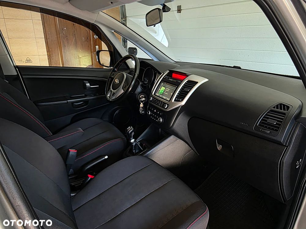 Kia Venga 1.4 CVVT Fifa World Cup Edition - 27