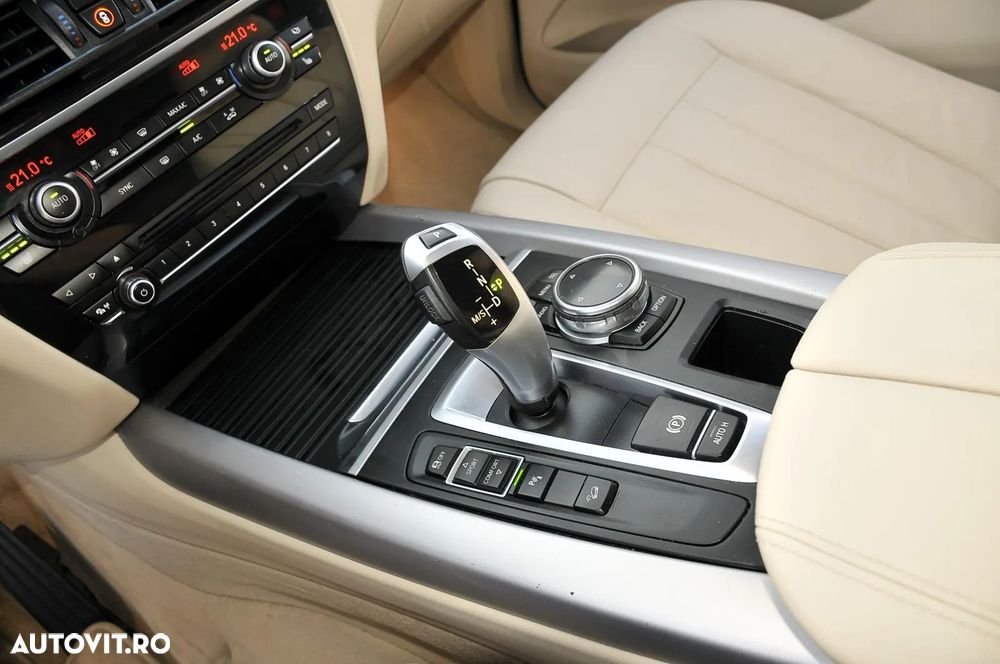 BMW X5 xDrive25d - 17