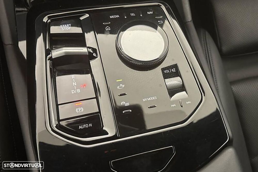 BMW i5 xDrive40 Pack Desportivo M - 19