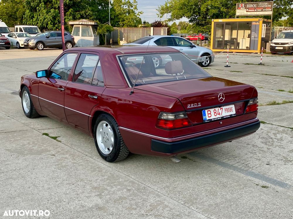 MERCEDES-BENZ E-Class 1992 — imagine 14