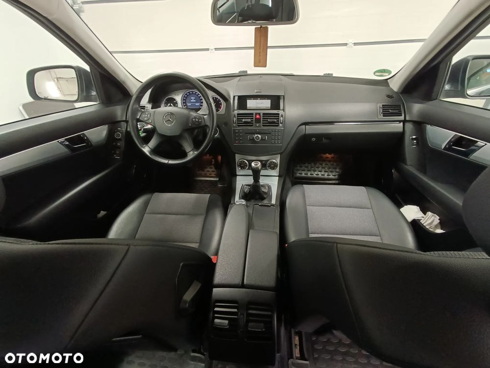 Mercedes-Benz Klasa C 180 Kompressor Avantgarde - 20