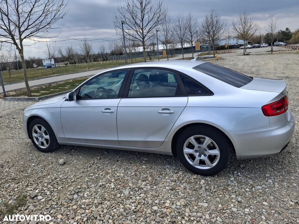 Audi A4 2.0 TDI DPF Attraction - 4