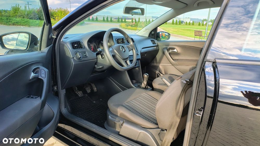 Volkswagen Polo - 9