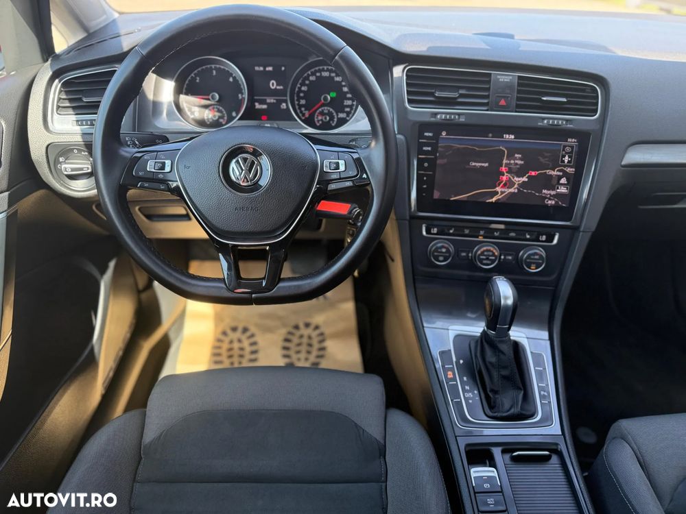 Volkswagen Golf 1.6 TDI DSG Comfortline - 22