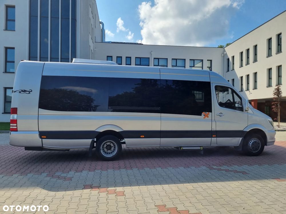 Mercedes-Benz Sprinter - 4