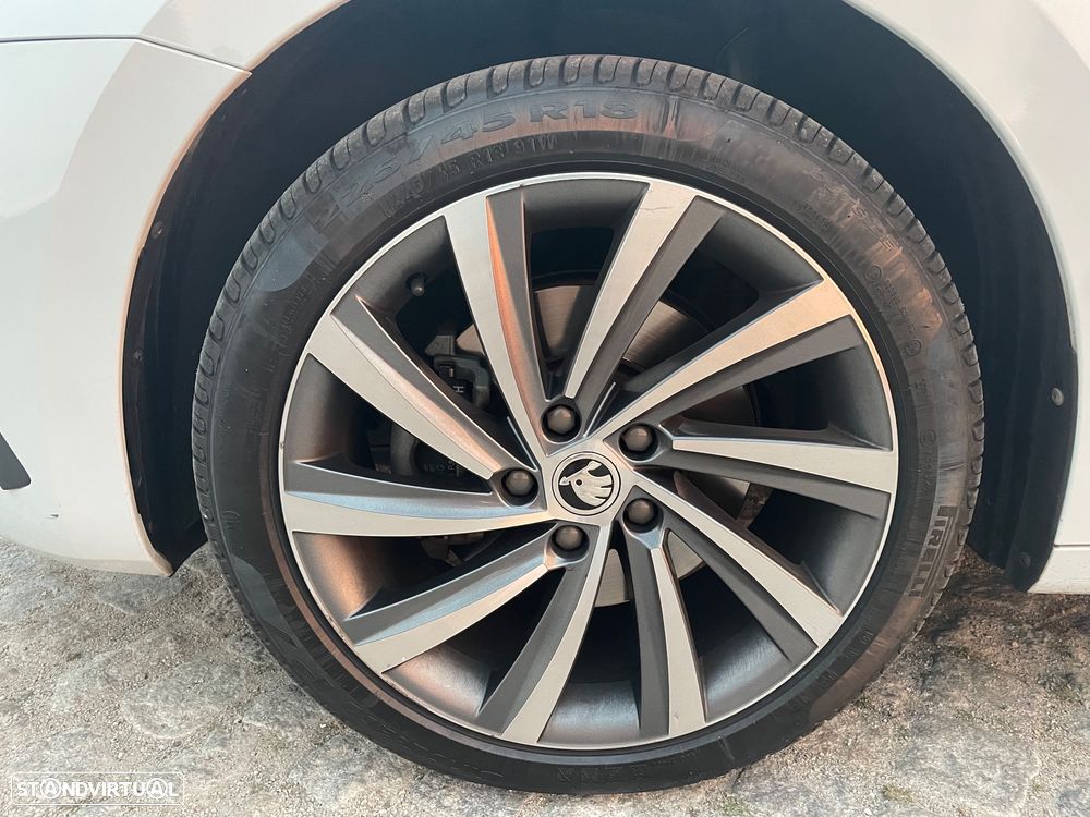 Skoda Octavia Break - 6