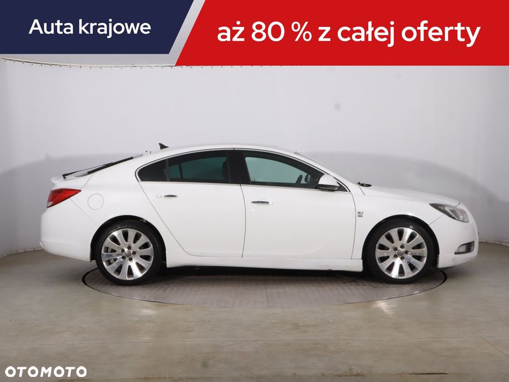 Opel Insignia - 8