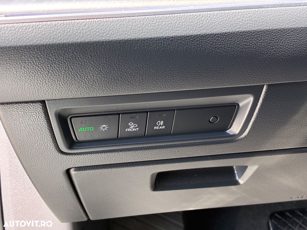 Volkswagen Touareg V6 TDI 4MOTION Elegance - 33