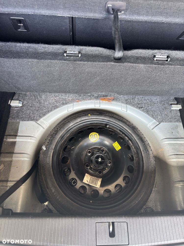 Opel Astra 1.7 CDTI DPF Cosmo - 16