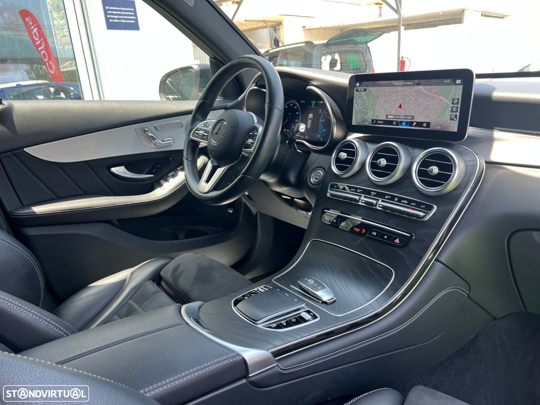 Mercedes-Benz GLC 300 de 4Matic - 10