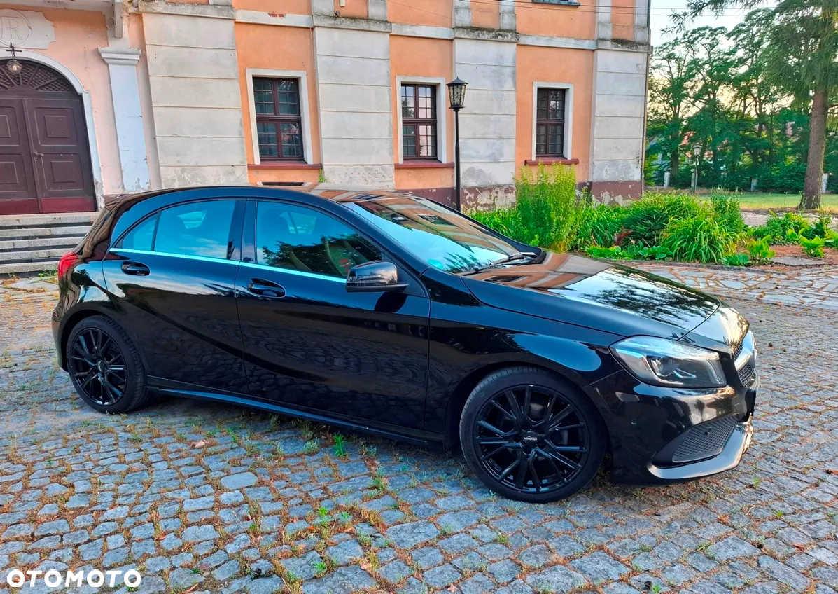 Mercedes-Benz Klasa A 180 d AMG Line 7G-DCT - 3