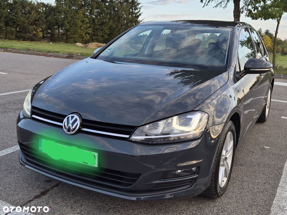 Volkswagen Golf - 5