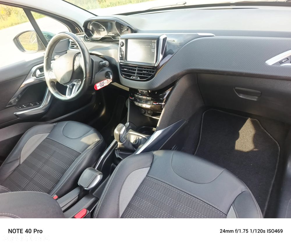 Peugeot 2008 1.2 Pure Tech Access - 26