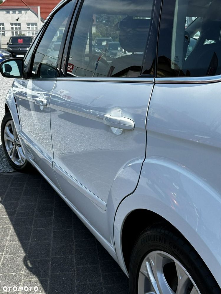 Ford S-Max - 18