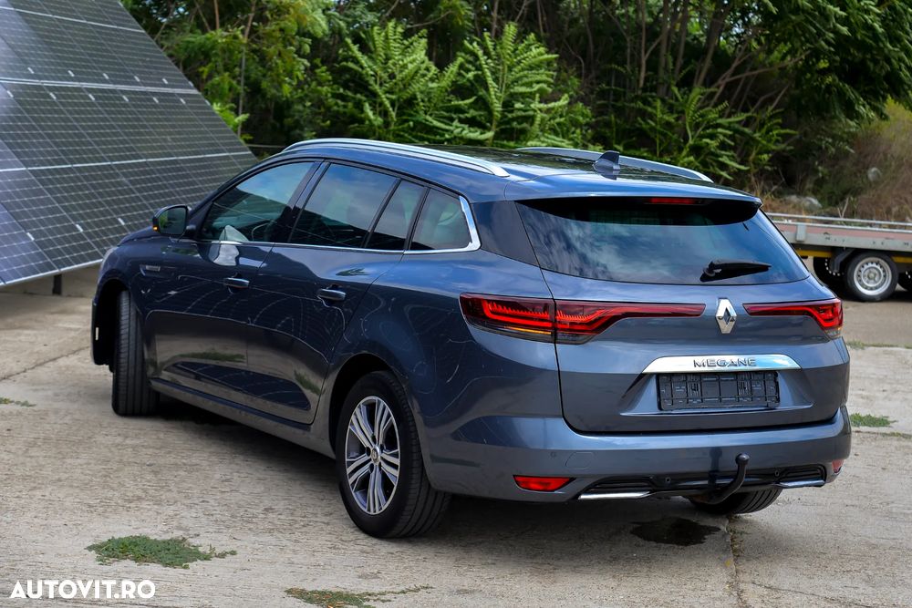 RENAULT Megane 2021 — imagine 2