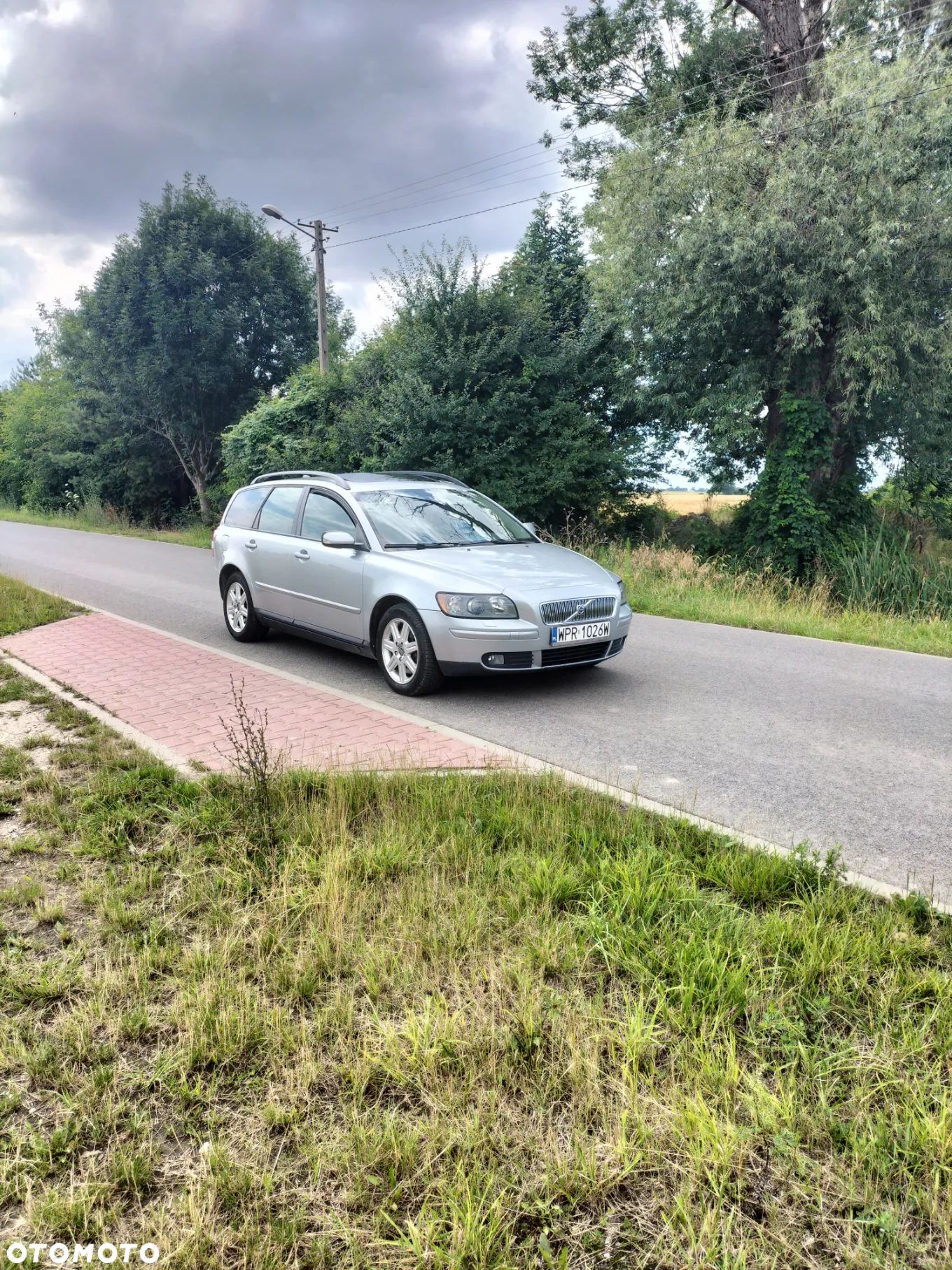 Volvo V50 2.4D5 Momentum - 1