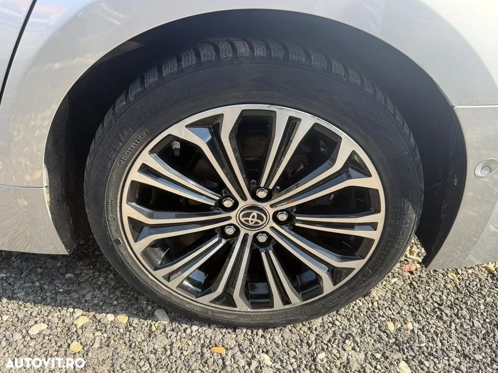 Toyota Corolla 1.8 HSD Exclusive interior Negru - 25